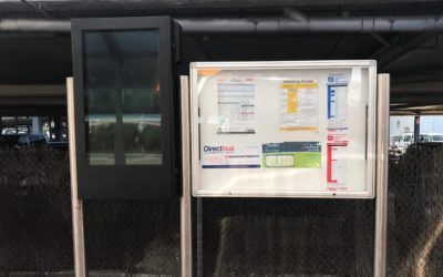 FECAV impulsa la instal·lació d’un panell informatiu electrònic a l’Aeroport del Prat